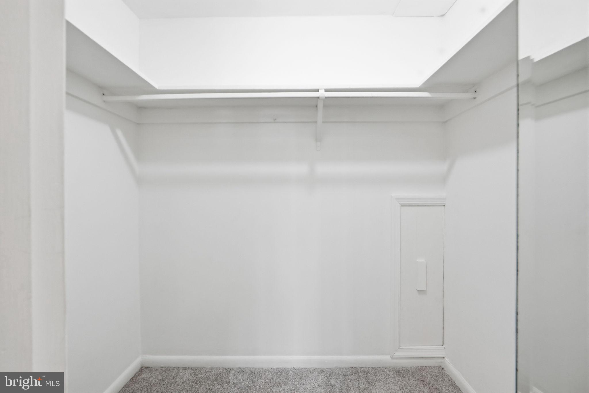 14427 Parkvale Road, Unit 7 Rockville, MD 20853 - Photo 20 of 43 Walkin closet