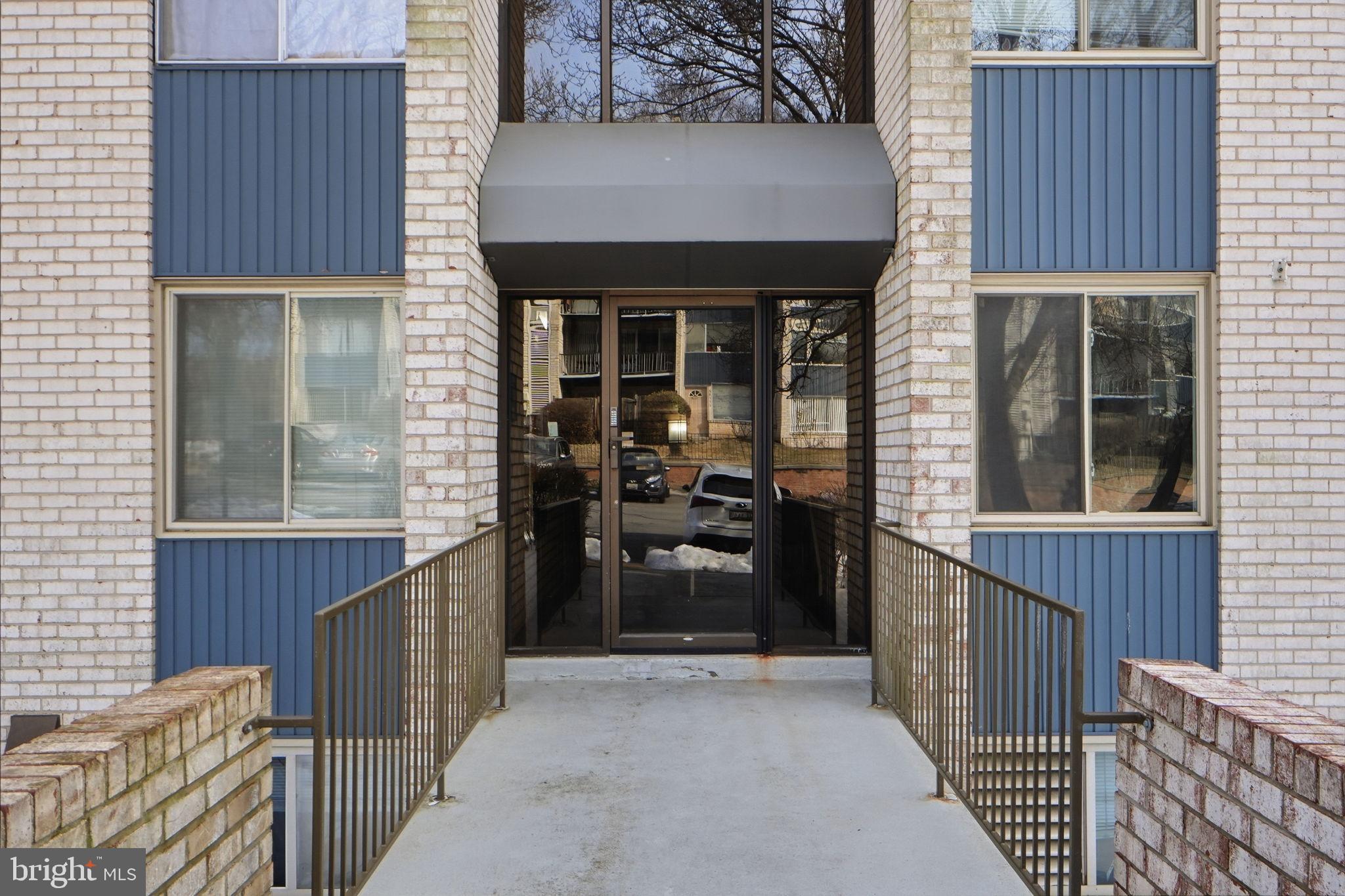 14427 Parkvale Road, Unit 7 Rockville, MD 20853 - Photo 30 of 43 Gallery Image 30