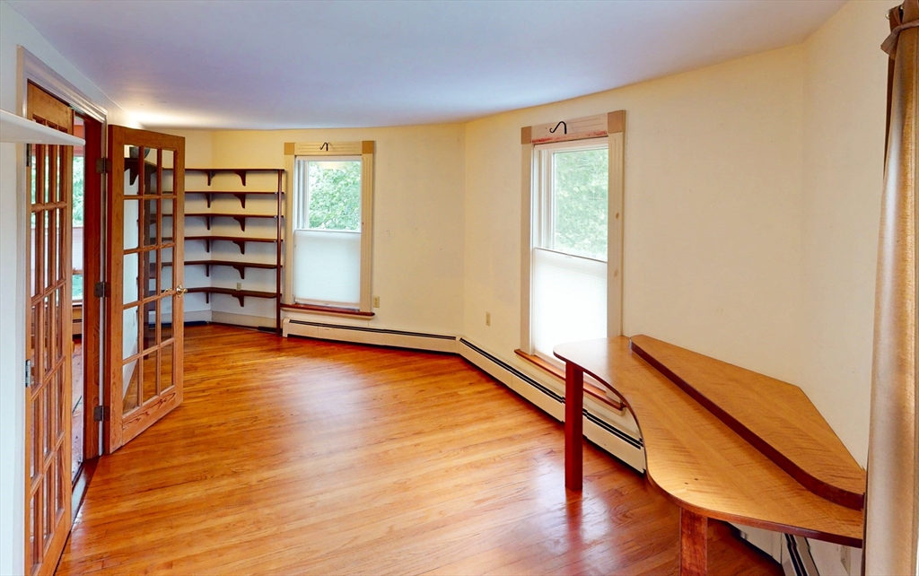 14 Main Street Shelburne, MA 01370 - Photo 13 of 35