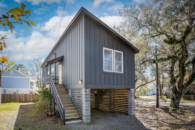 $479,000 | 1981 Central Park Road, Charleston, SC 29412