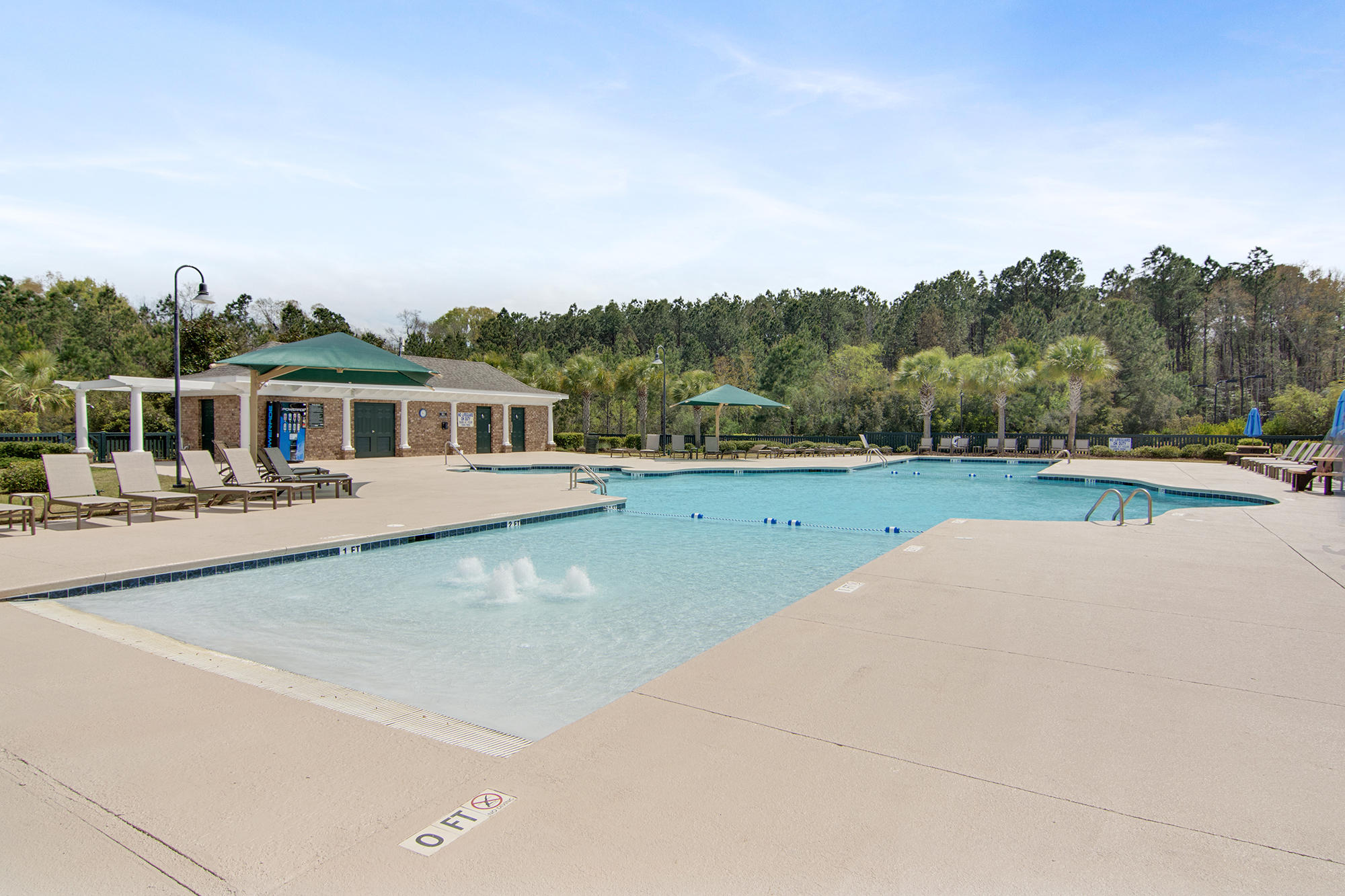 1112 Basildon Road Mount Pleasant, SC 29466 - Photo 19 of 35 Neighborhood Pool