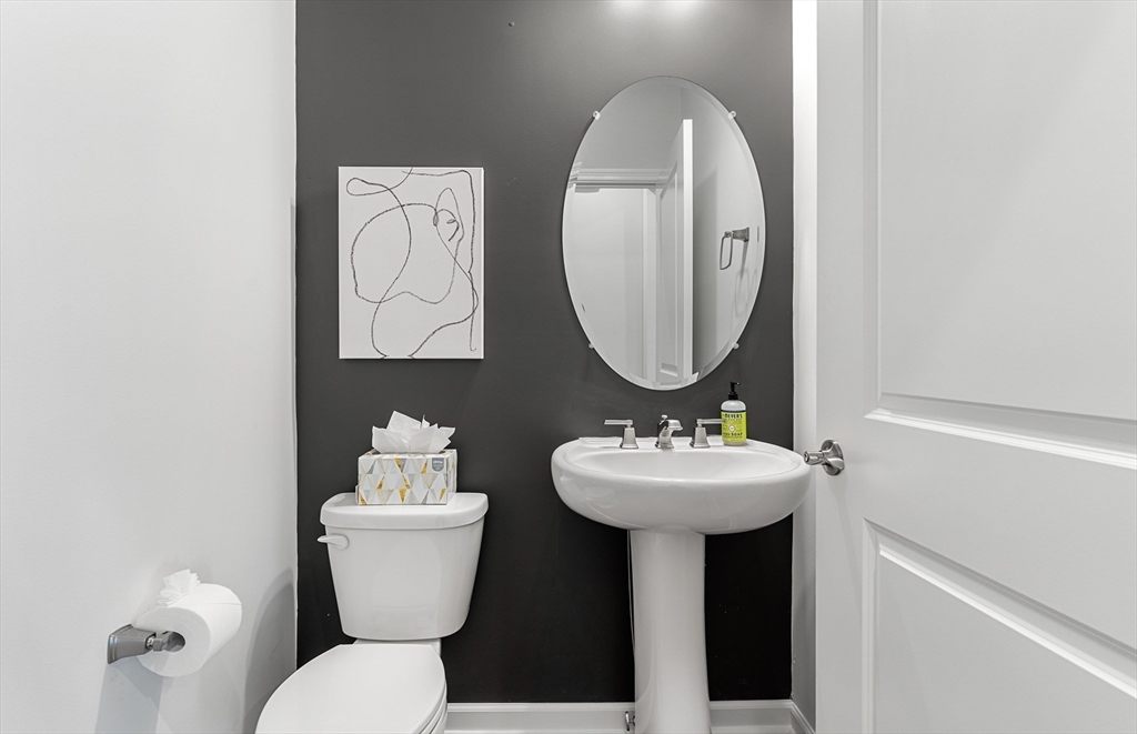 3 Weathervane Drive, Unit 1 Walpole, MA 02081 - Photo 18 of 28