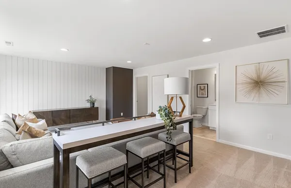 $1,089,249 | 3 Weathervane Drive, Unit 1, Walpole, MA 02081