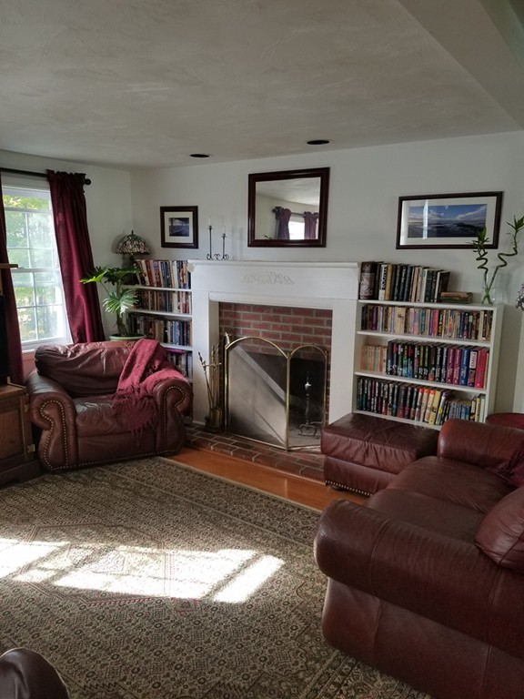 30 Airport Road Dudley, MA 01571 - Photo 7 of 22 Gallery Image 7