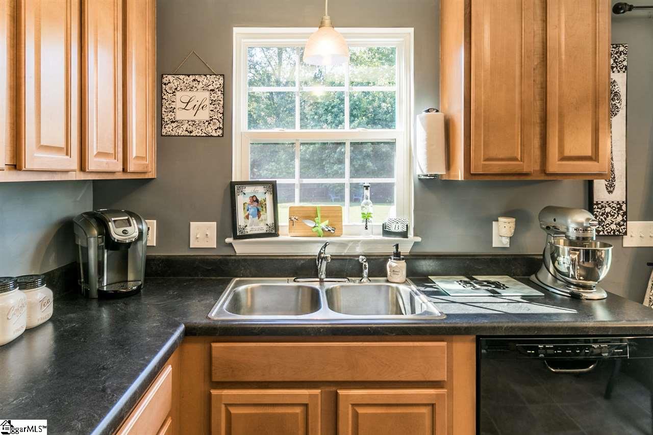 110 Shale Court Greenville, SC 29607 - Photo 22 of 36 Gallery Image 22