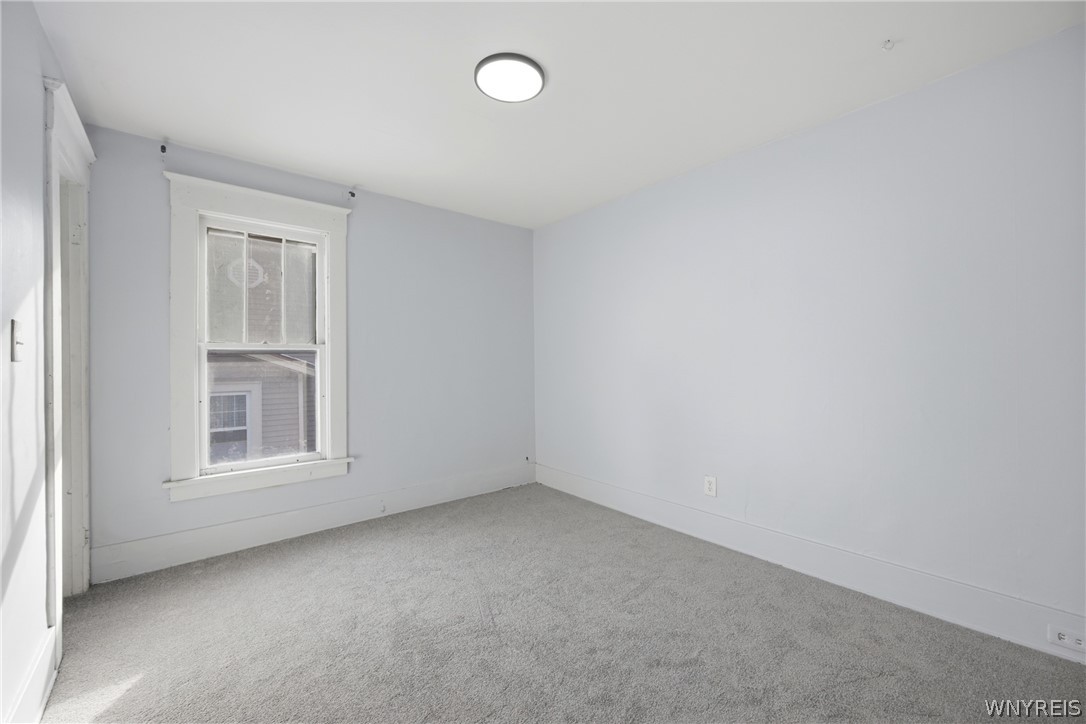 685 Abbott Road Buffalo, NY 14220 - Photo 18 of 21