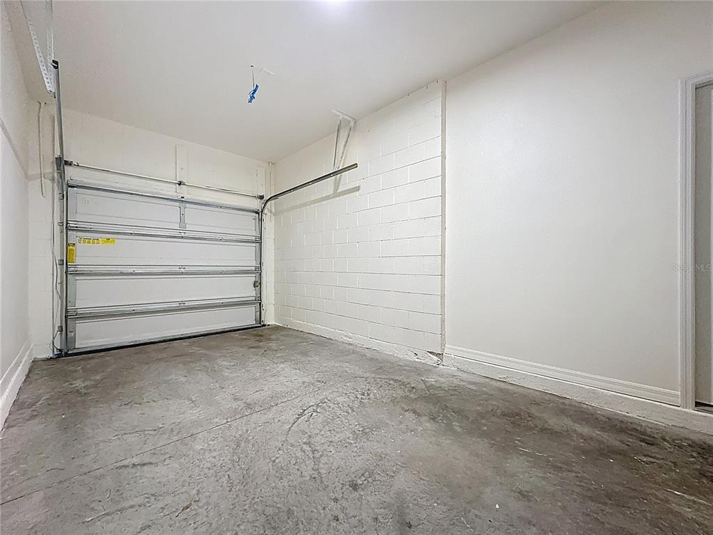 3135 Tocoa Circle Kissimmee, FL 34746 - Photo 36 of 36 a view of an empty room