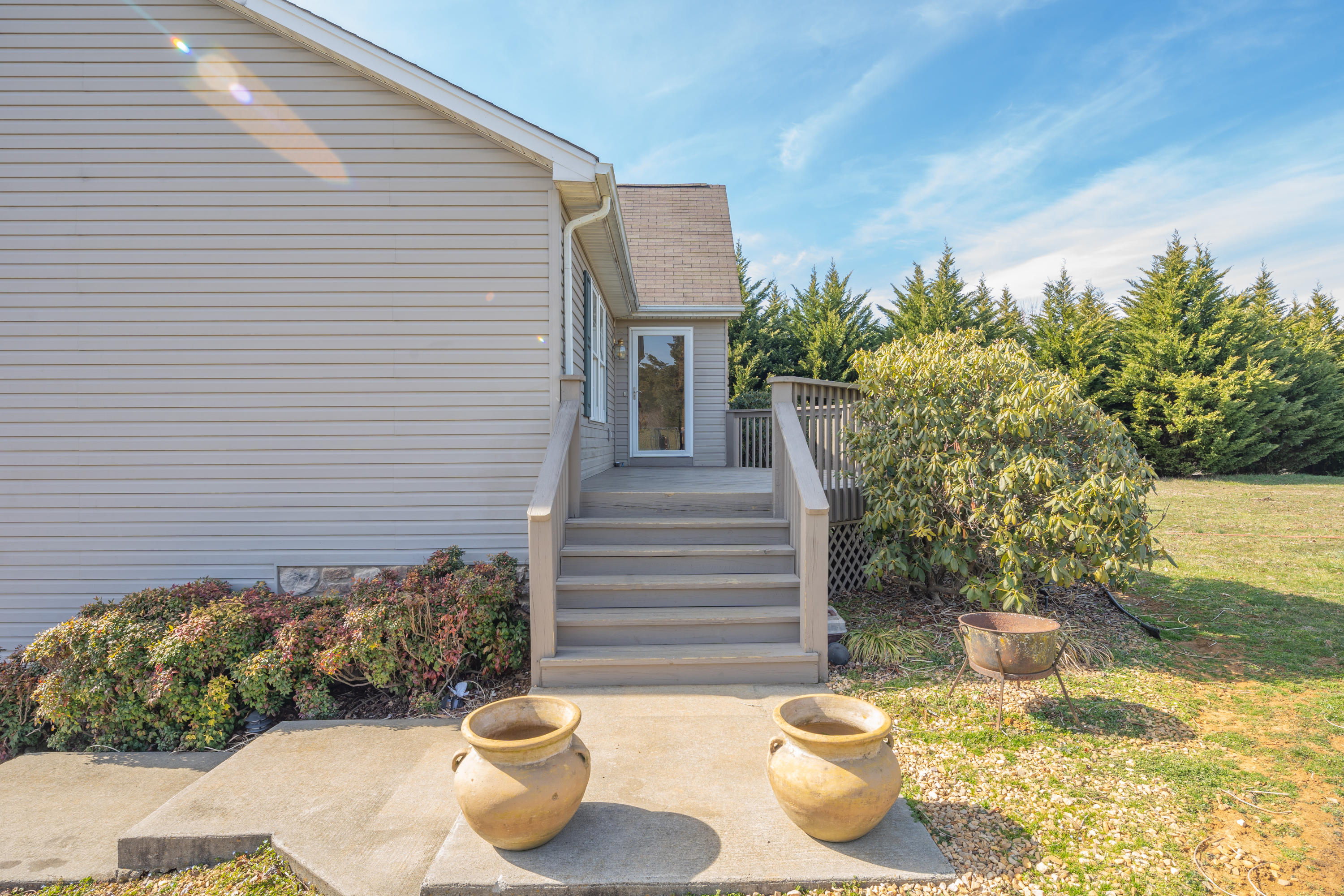 2628 Timber Ridge Buchanan, VA 24066 - Photo 3 of 27 Entry