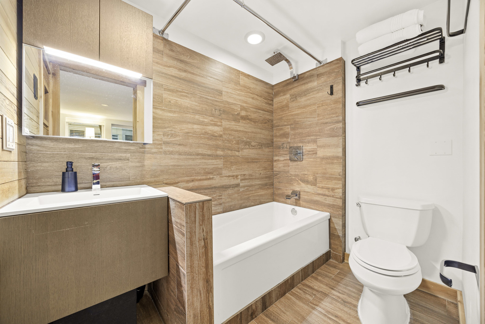 2142 West Bowler Street Chicago, IL 60612 - Photo 29 of 37 Gallery Image 29
