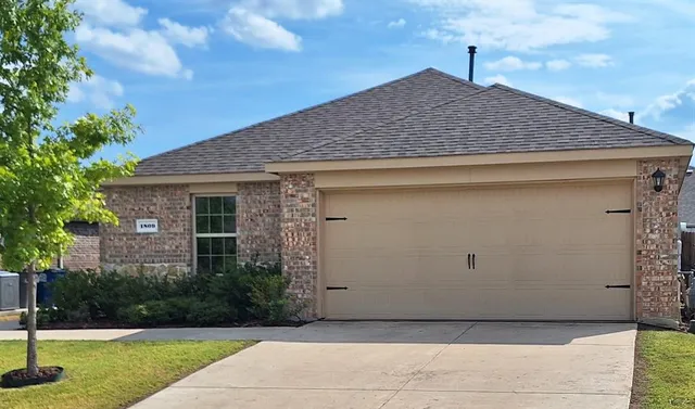 $1,800 | 1809 Prairie View Drive, Princeton, TX 75407