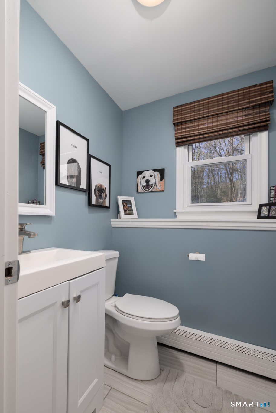402 Ash Swamp Road Glastonbury, CT 06033 - Photo 23 of 34
