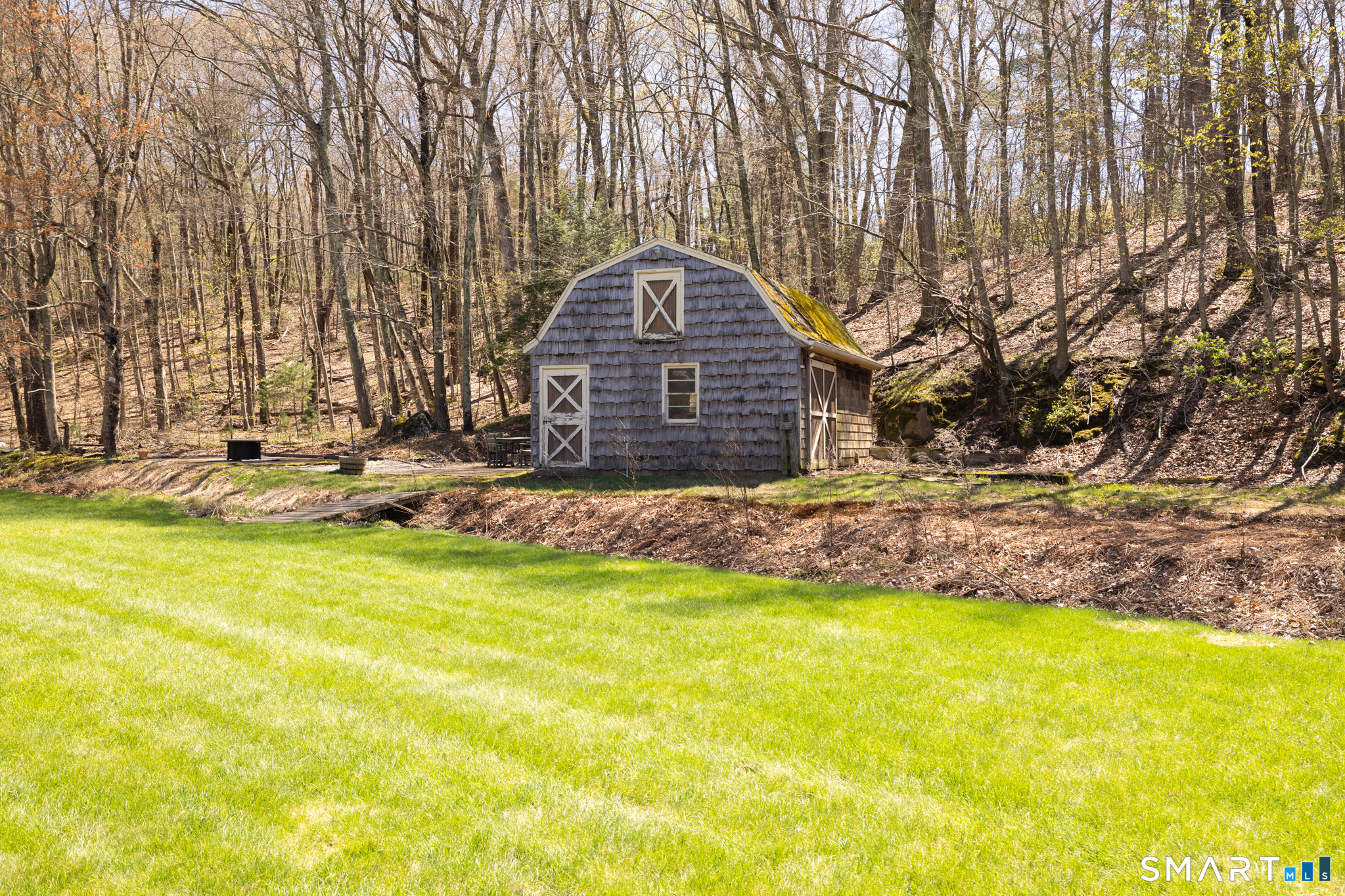 402 Ash Swamp Road Glastonbury, CT 06033 - Photo 27 of 34