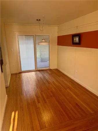 $4,000 | 3 Wood Road, Middletown, RI 02842