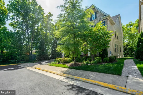 $6,400 | 11413 Woodrush Court, Fairfax, VA 22030