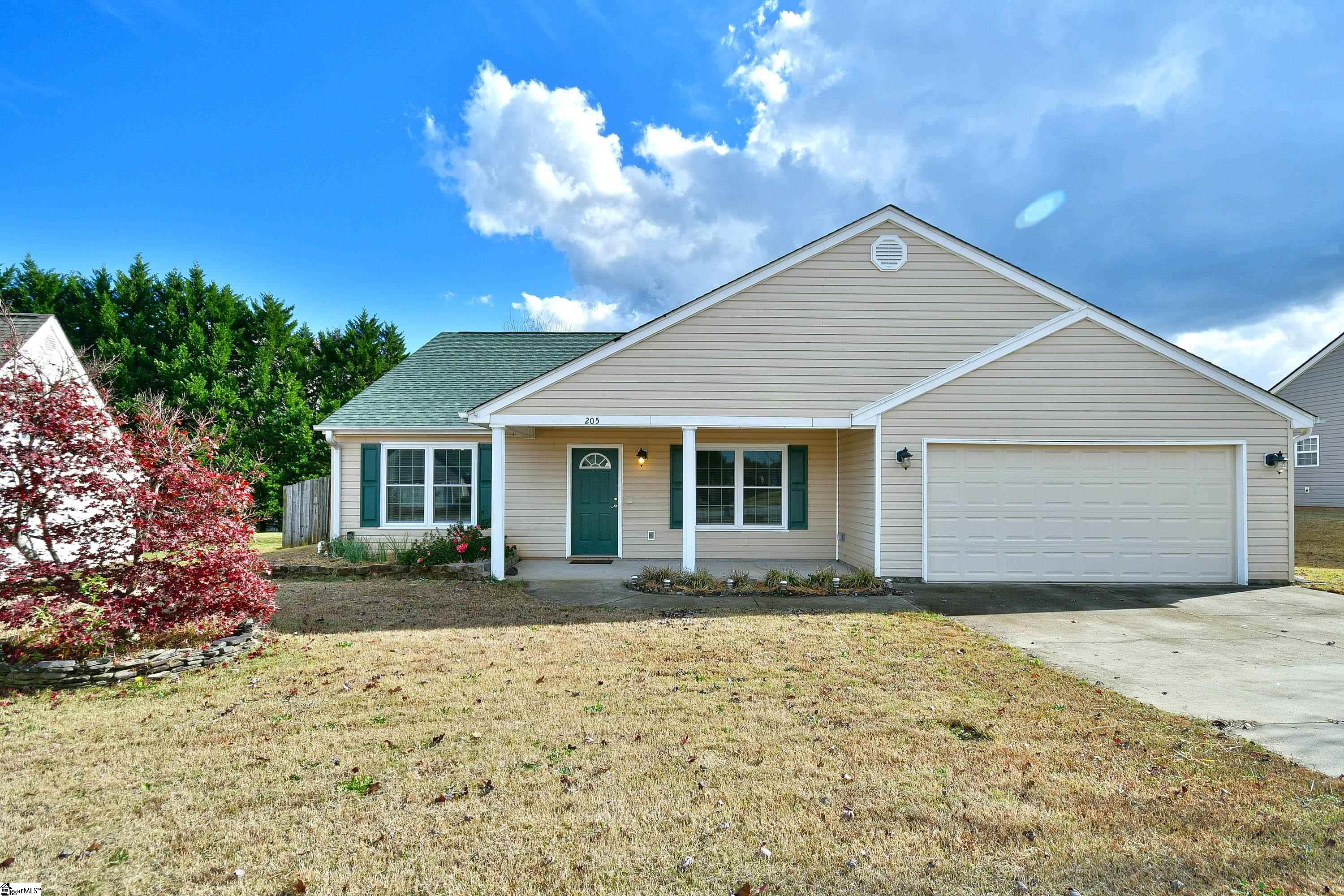205 High Ridge Court Easley, SC 29642 - Photo 1 of 36 Gallery Image 1