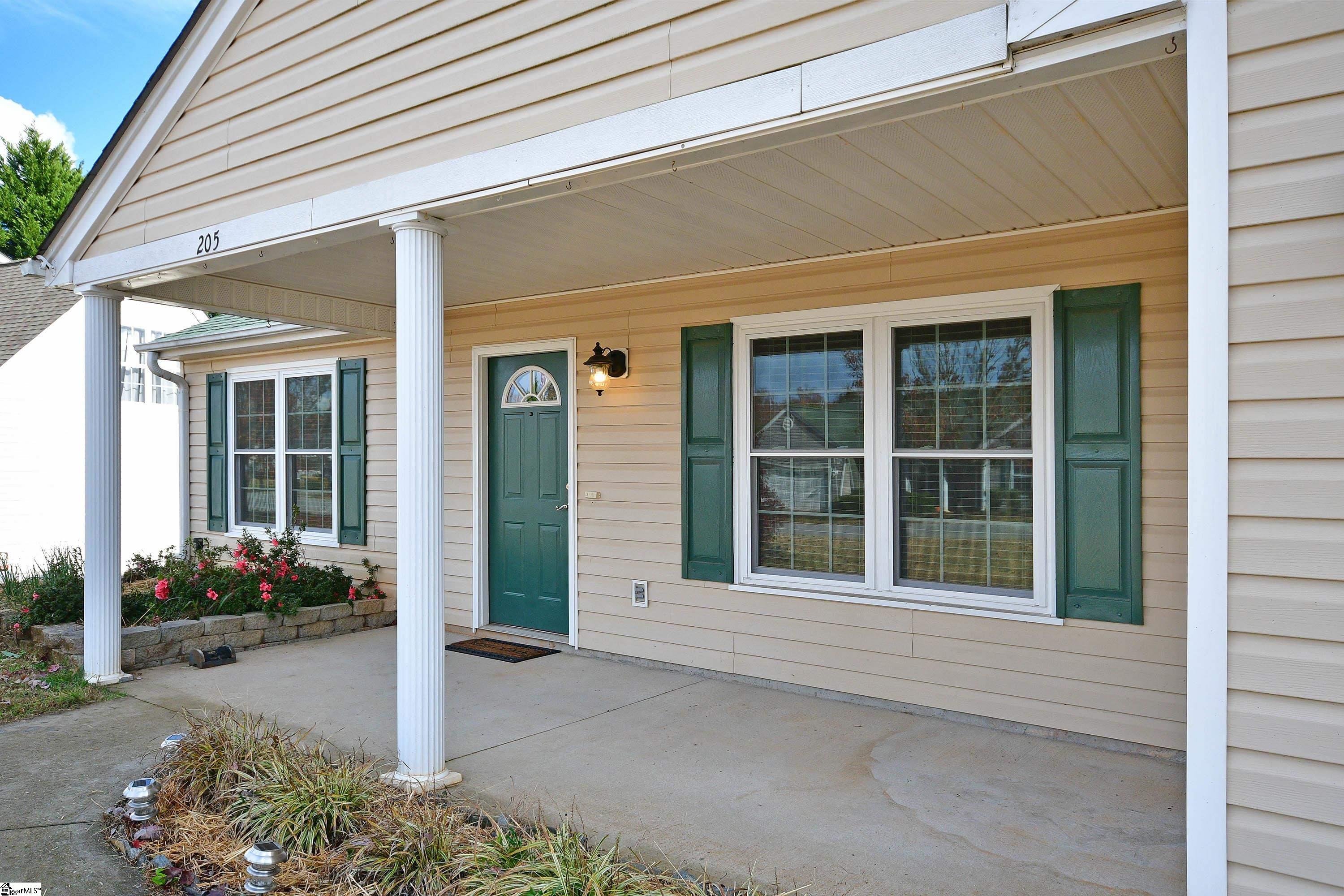 205 High Ridge Court Easley, SC 29642 - Photo 2 of 36 Gallery Image 2