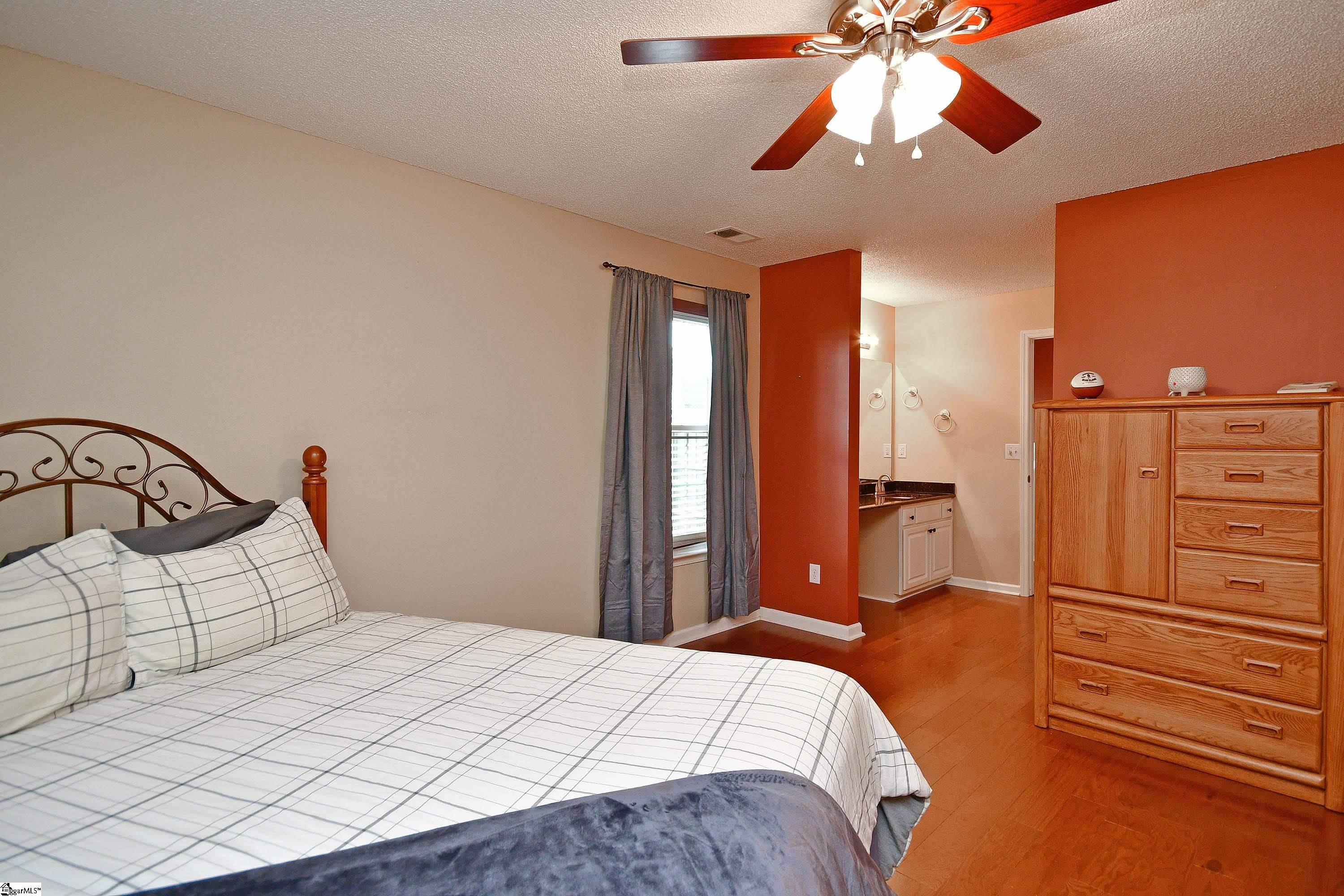 205 High Ridge Court Easley, SC 29642 - Photo 16 of 36 Gallery Image 16