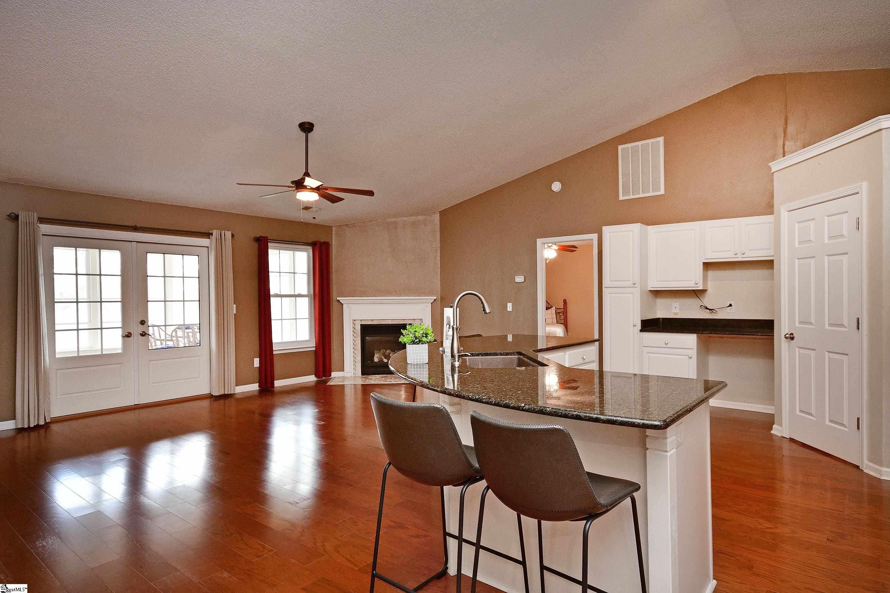 205 High Ridge Court Easley, SC 29642 - Photo 5 of 36 Gallery Image 5
