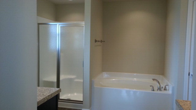 18882 Brixham Court Foley, AL 36535 - Photo 18 of 24 Master Bath