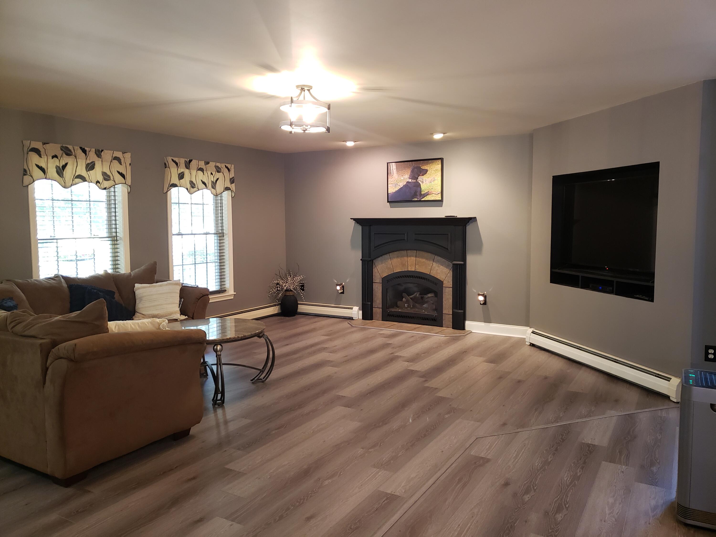 10 Graces Way Windham, ME 04062 - Photo 10 of 30 Living room