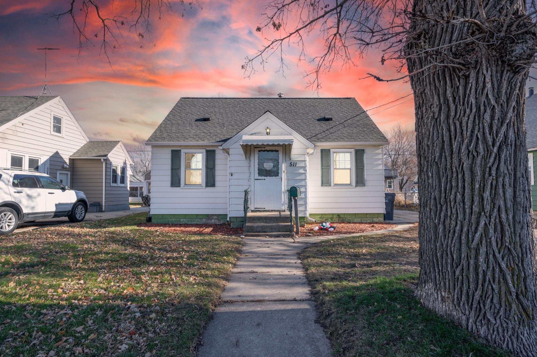 511 12th Street Southwest Austin, MN 55912 - Photo 1 of 1 Gallery Image 1