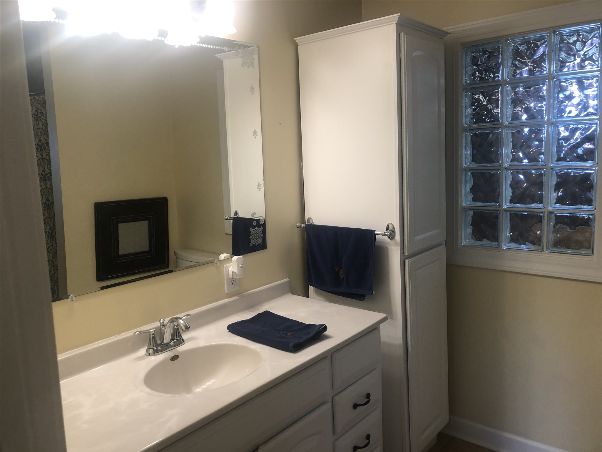 1021 Madison Street Decatur, IN 46733 - Photo 13 of 26