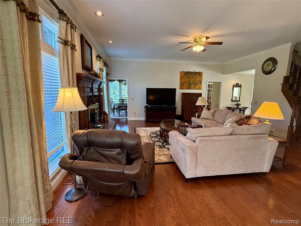 12088 Pinebrook Lane South Lyon, MI 48178 - Photo 11 of 73