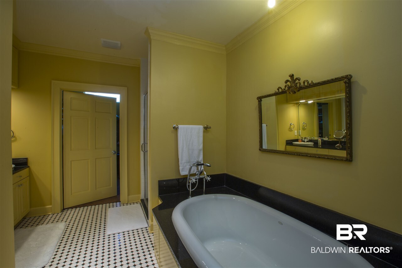 16848 Ferry Rd Circle Fairhope, AL 36532 - Photo 27 of 48