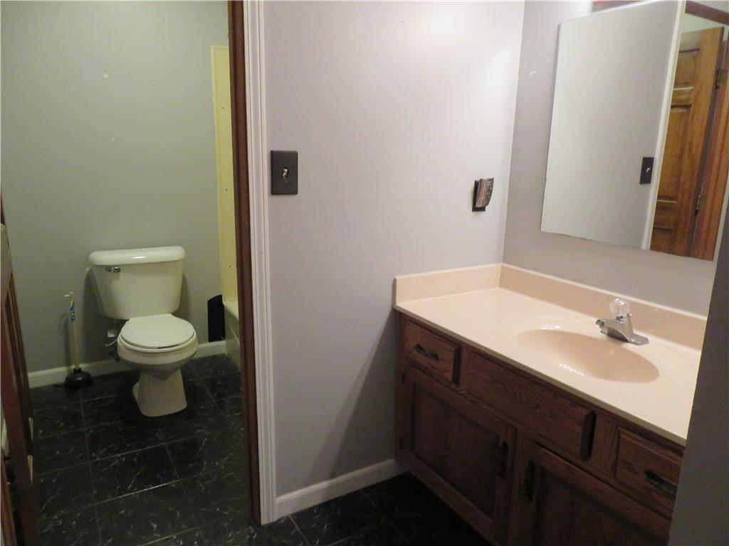 422 Old Farm Road Danville, IN 46122 - Photo 16 of 28 Gallery Image 16