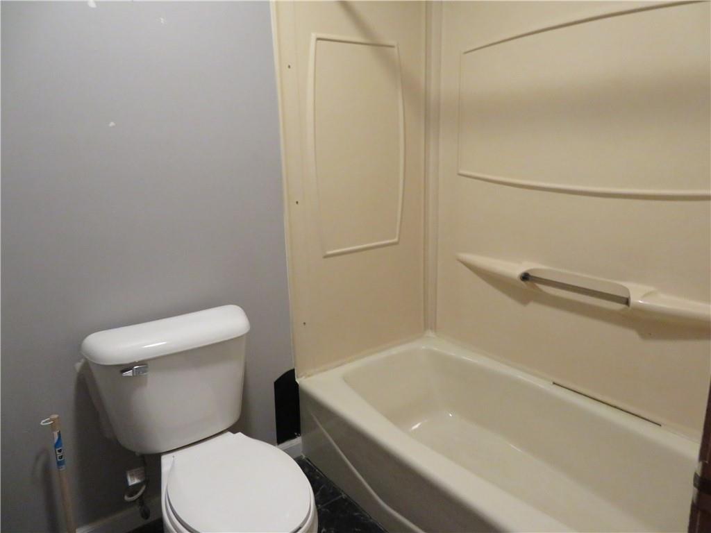 422 Old Farm Road Danville, IN 46122 - Photo 17 of 28 Gallery Image 17