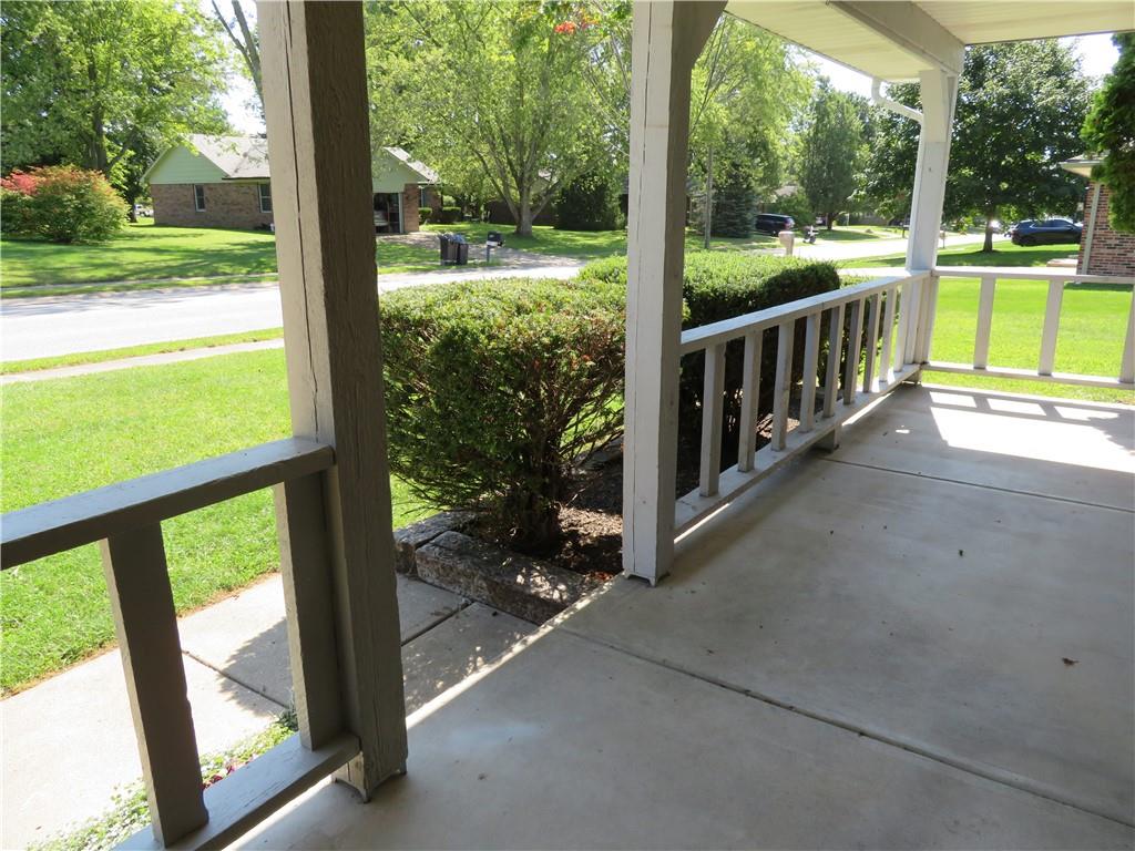 422 Old Farm Road Danville, IN 46122 - Photo 4 of 28 Gallery Image 4
