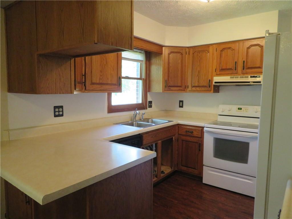 422 Old Farm Road Danville, IN 46122 - Photo 10 of 28 Gallery Image 10