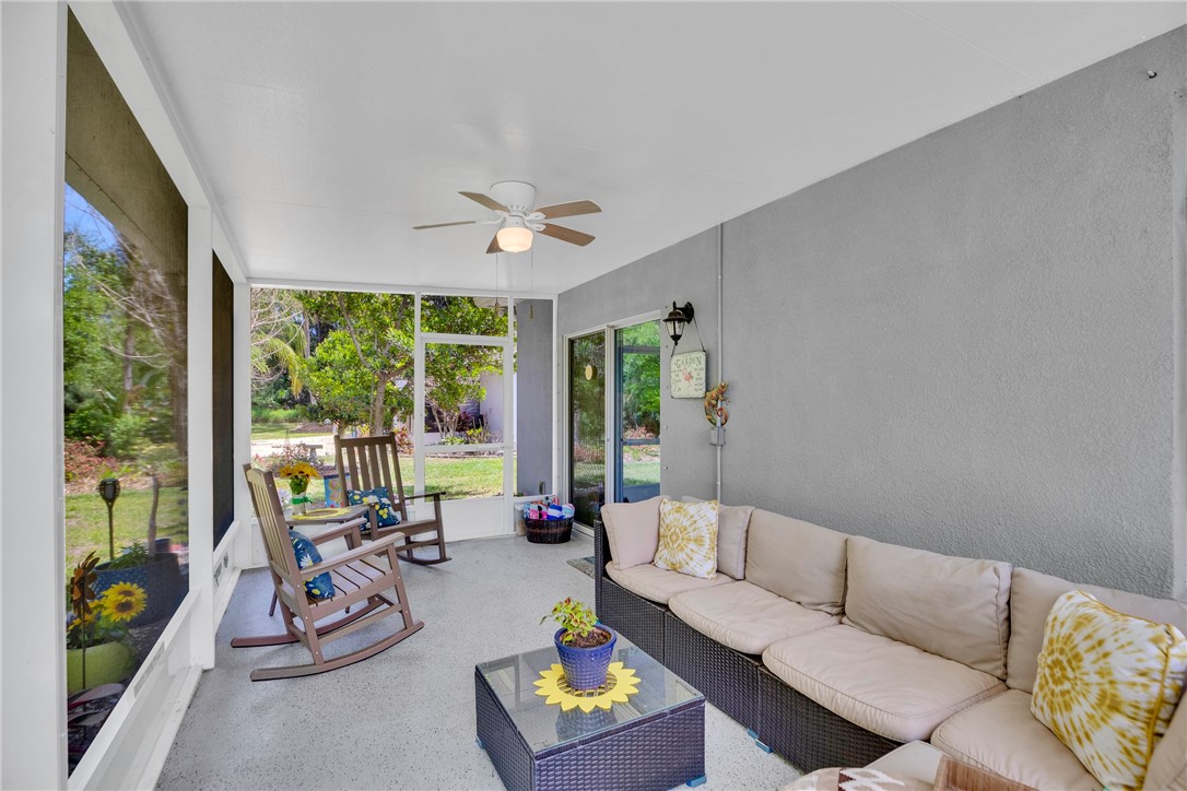 797 George Street Sebastian, FL 32958 - Photo 5 of 33