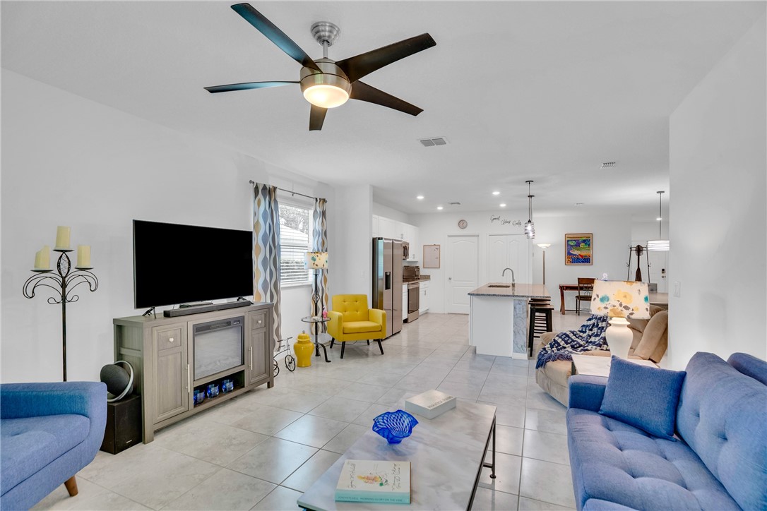 797 George Street Sebastian, FL 32958 - Photo 9 of 33