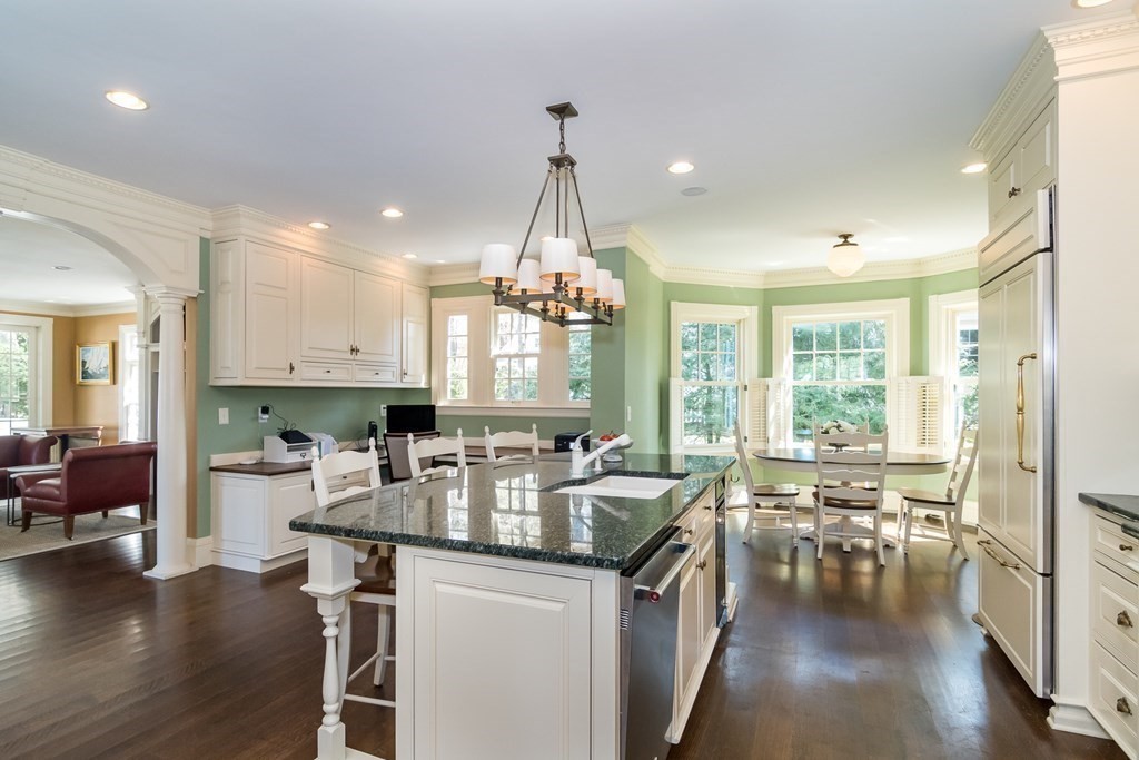 54 Abbott Road Wellesley, MA 02481 - Photo 3 of 25