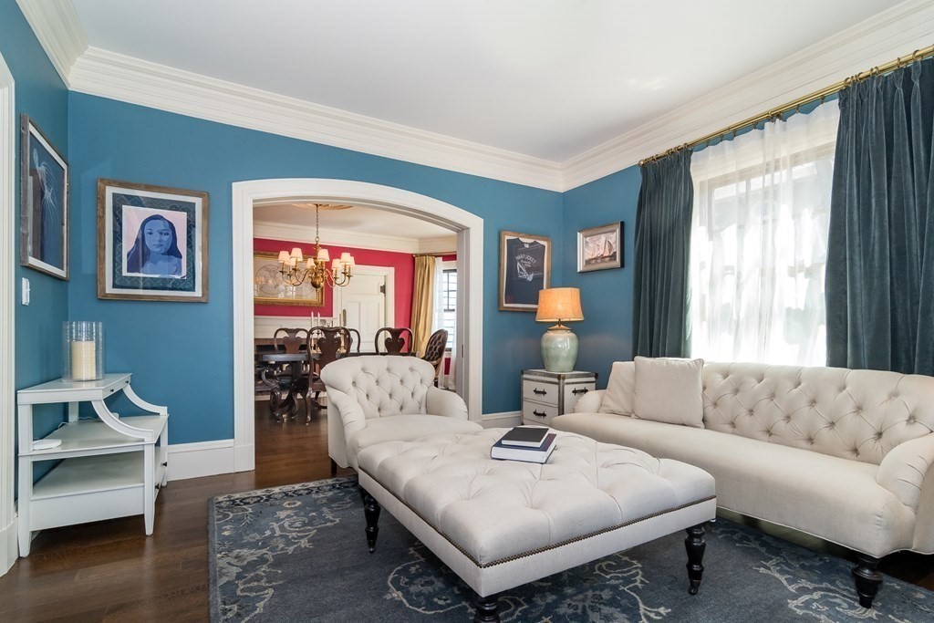 54 Abbott Road Wellesley, MA 02481 - Photo 8 of 25