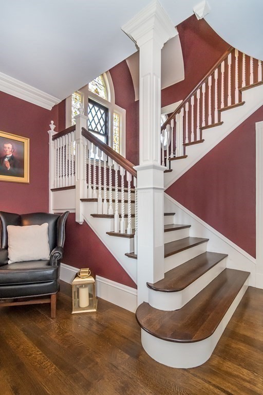 54 Abbott Road Wellesley, MA 02481 - Photo 9 of 25