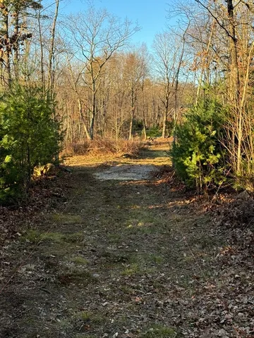 $145,000 | 138 Ragged Hill Road, West Brookfield, MA 01585