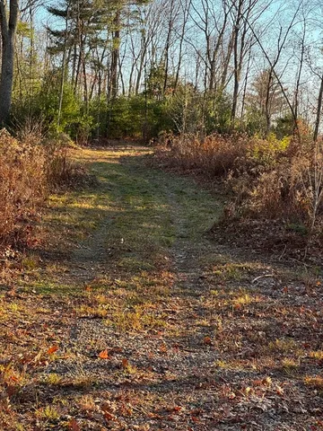 $145,000 | 138 Ragged Hill Road, West Brookfield, MA 01585