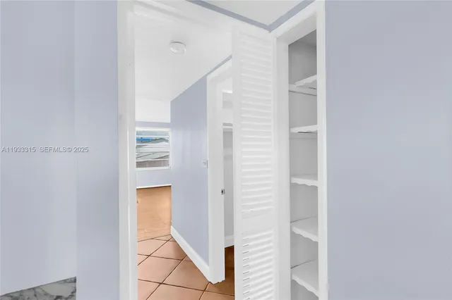 $1,495 | 1300 Northeast 191st Street, Unit A202, Miami, FL 33179