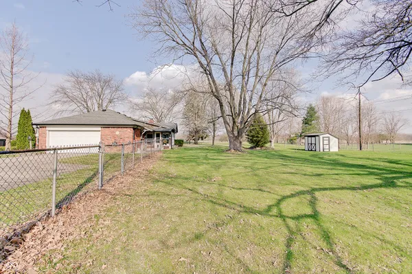 $300,000 | 7 Chapman Court, Greenfield, IN 46140