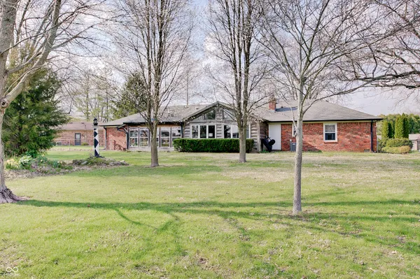 $300,000 | 7 Chapman Court, Greenfield, IN 46140