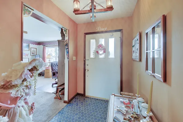 $300,000 | 7 Chapman Court, Greenfield, IN 46140