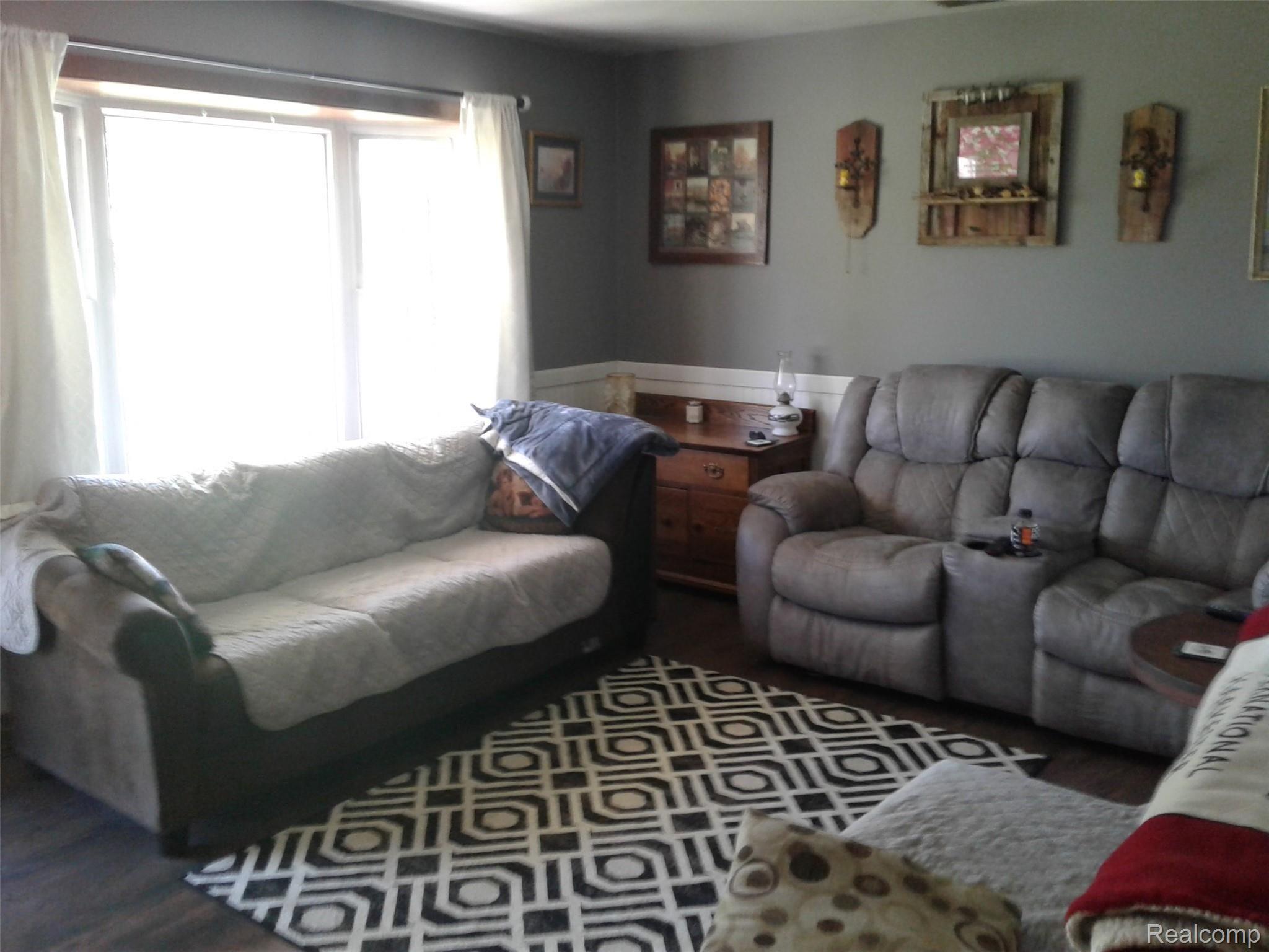 1754 West Snover Road Mayville, MI 48744 - Photo 11 of 21 20200521_152647.jpg