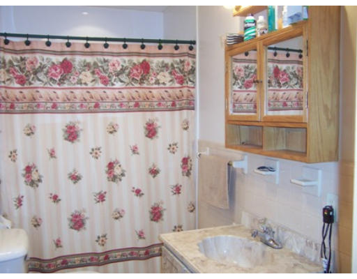 287 Ashby State Road Fitchburg, MA 01420 - Photo 10 of 17 Gallery Image 10