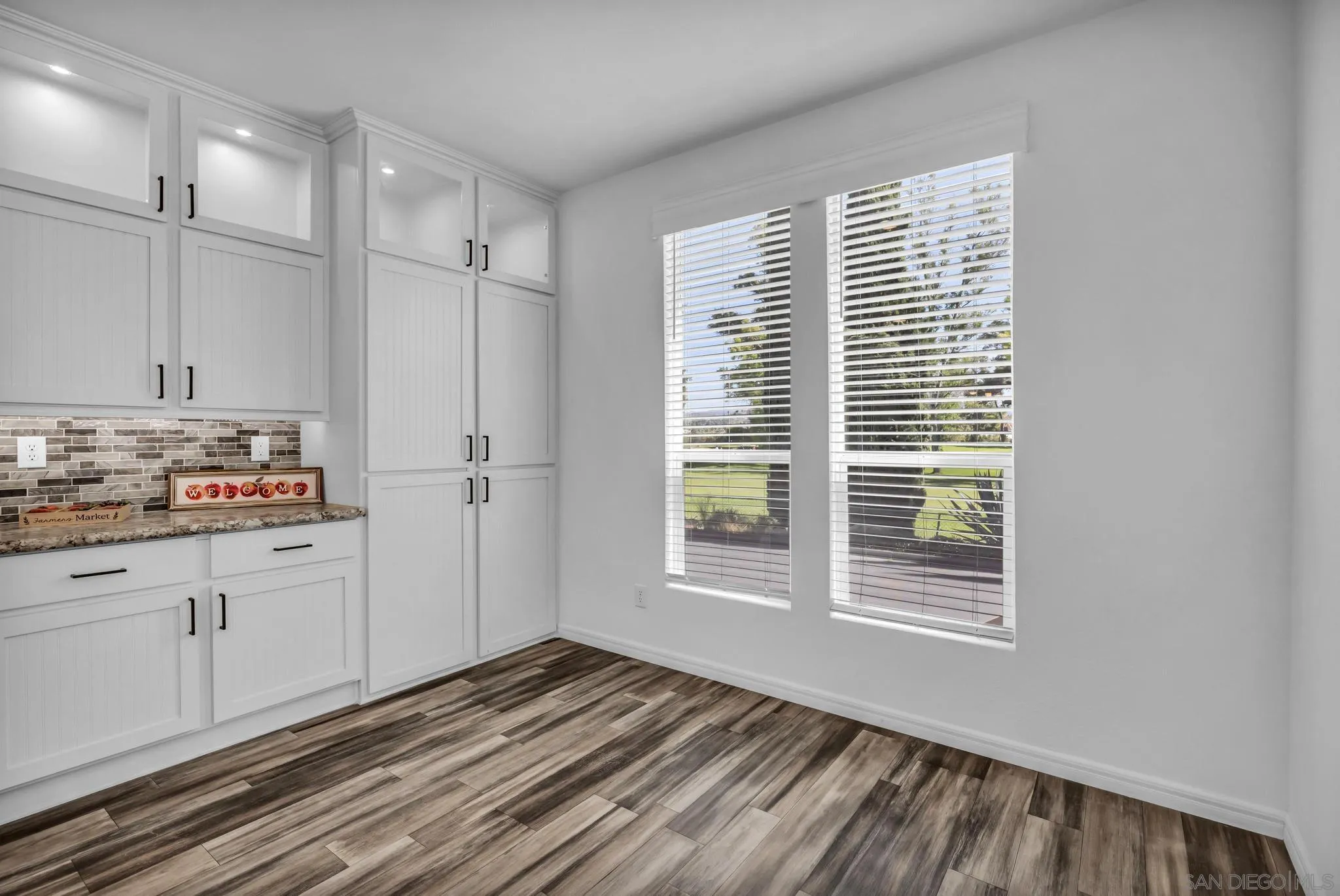 11949 Riverside Drive, Unit 21 Lakeside, CA 92040 - Photo 12 of 26 Gallery Image 12