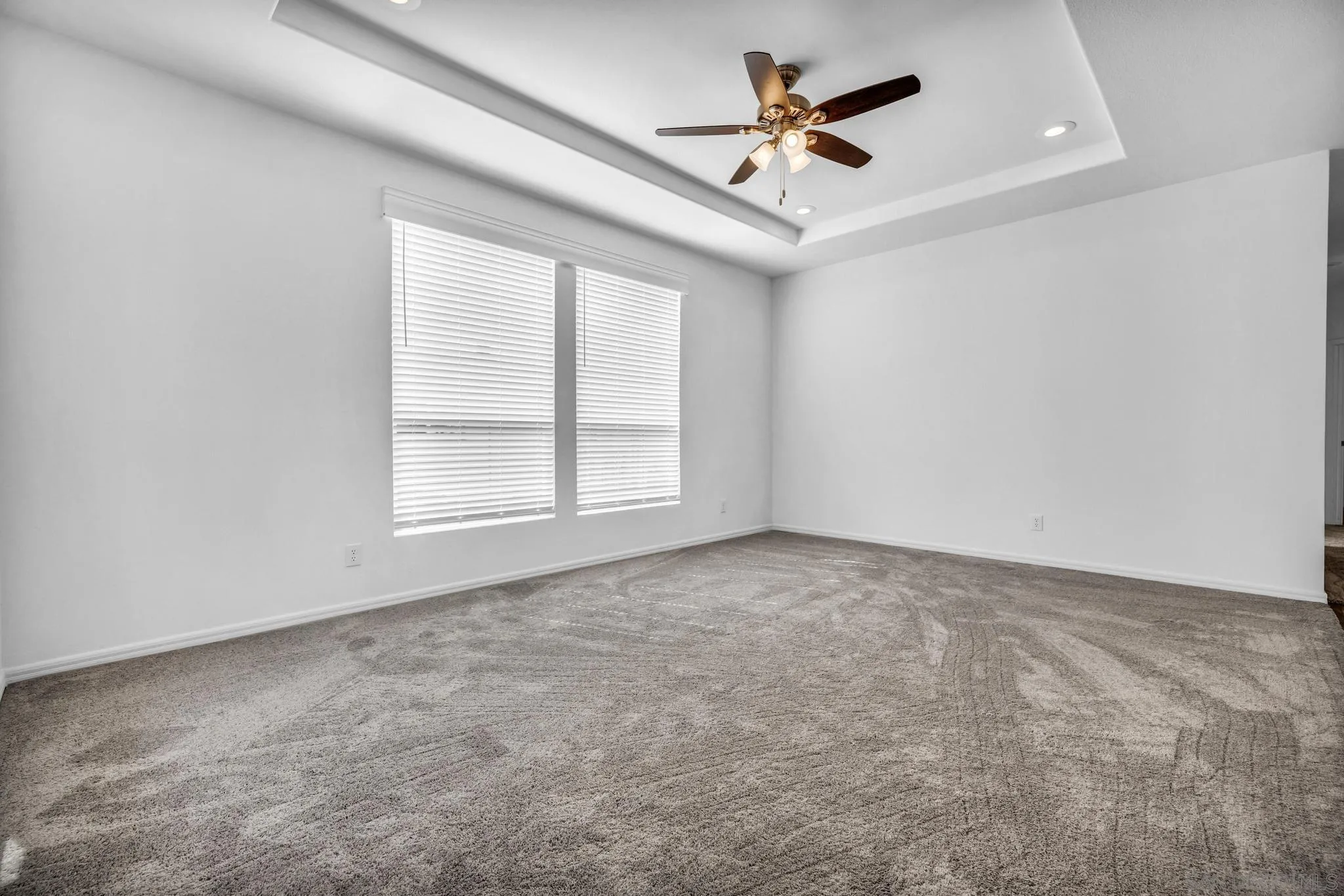 11949 Riverside Drive, Unit 21 Lakeside, CA 92040 - Photo 14 of 26 Gallery Image 14