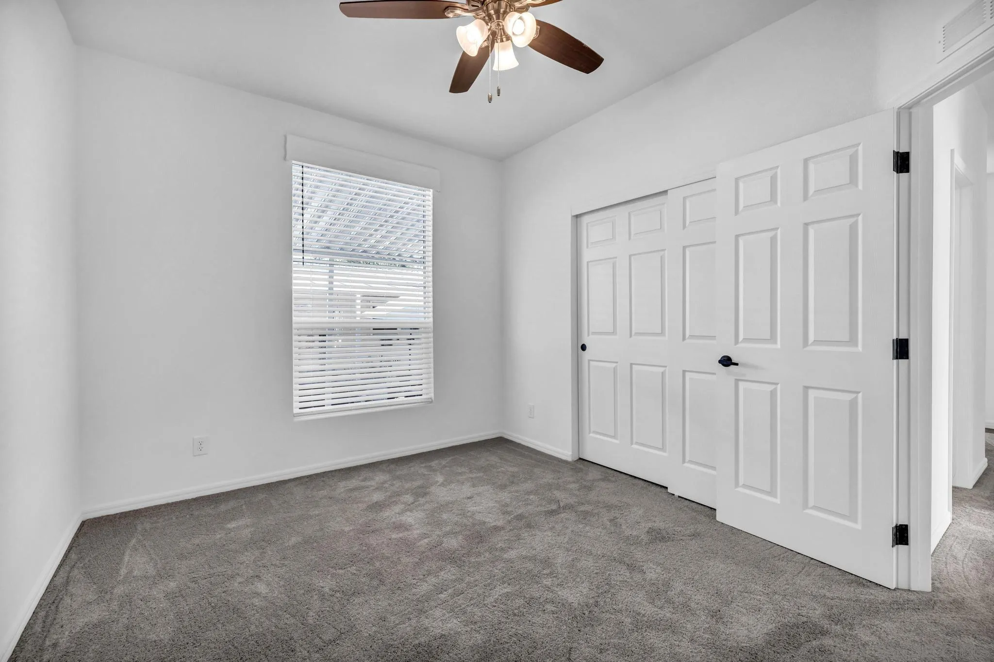 11949 Riverside Drive, Unit 21 Lakeside, CA 92040 - Photo 19 of 26 Gallery Image 19