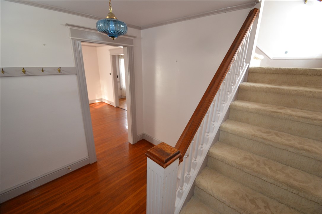 219 East Jackson Street Palmyra, NY 14522 - Photo 11 of 40 front entry