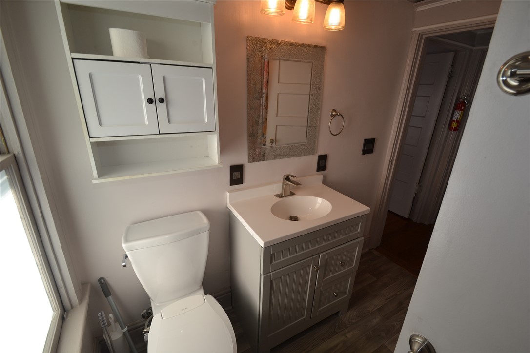 219 East Jackson Street Palmyra, NY 14522 - Photo 28 of 40 Bath